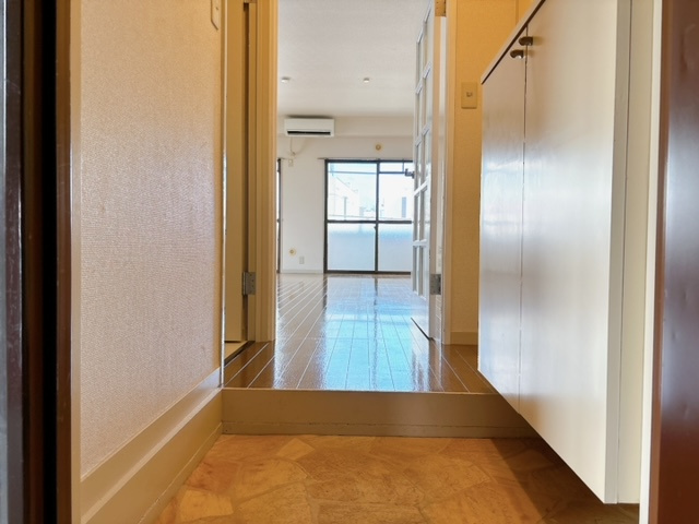 【玄関】 | ルラック・サンアイ