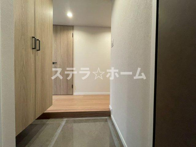 ルネブラン・クール北千里古江台の玄関|落ち着いた玄関です