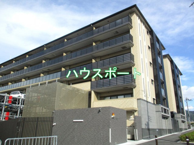 【外観】 | プレサンスレジェンド六地蔵 | 総戸数176戸