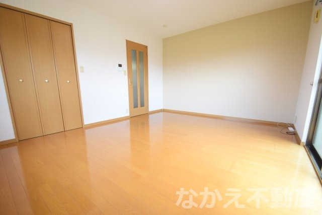 【居間・リビング】 | 使いやすい居間です