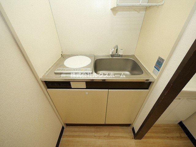 コスモセブンのキッチン