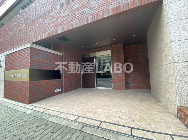 サンセリテ至誠会松崎町のエントランス