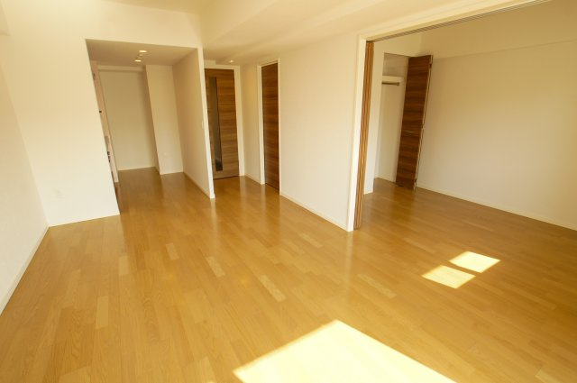 サンセリテ至誠会松崎町の居間・リビング