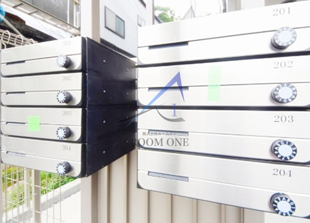 プランドール蒔田のその他共用部分|集合ポストです。