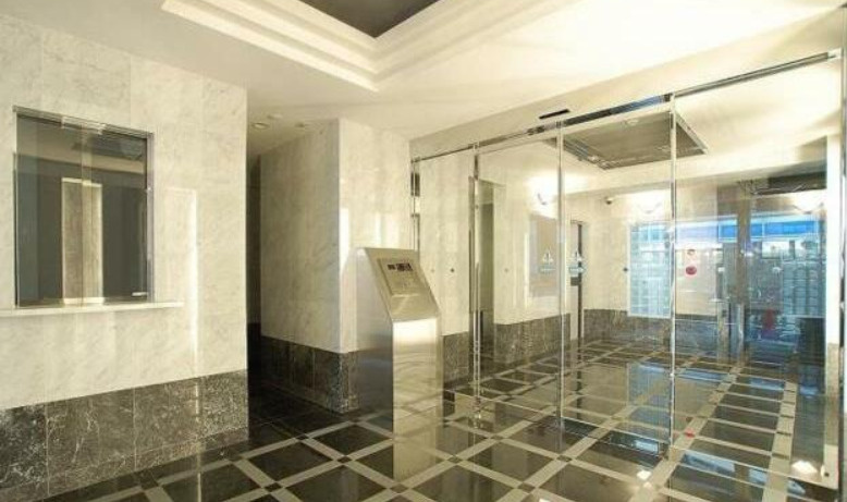 グランドコンシェルジュ南調布のロビー