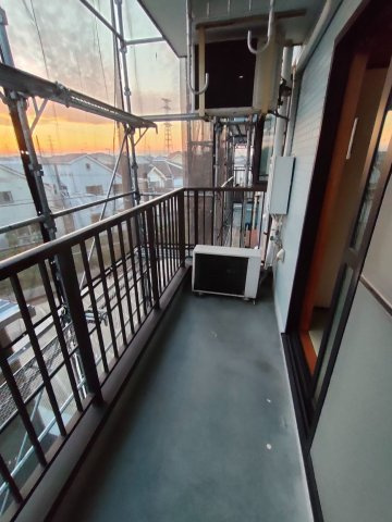 クワァドーロ・フォルテッツァ・ディ・アイのバルコニー