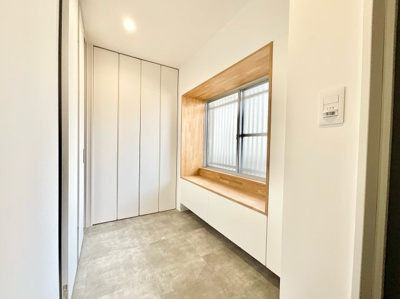 【中庭】 | ユニ宇治マンション3号館 | 一度、実際にご覧になってみませんか？暮らしやすい周辺環境も含め、スタッフがご案内いたします。お家探しの第一歩としてでも大丈夫です(^^)/お気軽にお問い合わせ下さい♪