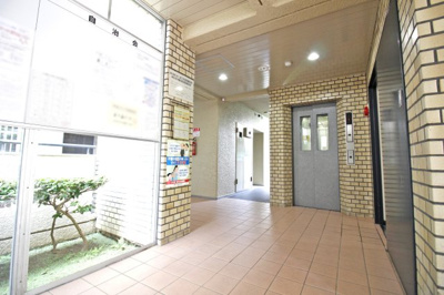 【駐車場】 | ユニ宇治マンション3号館 | 【敷地内駐車場】
※駐車場等の空き状況は都度要確認