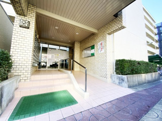 【その他】 | ユニ宇治マンション3号館 | 【敷地内バイク置場】
※駐車場等の空き状況は都度要確認