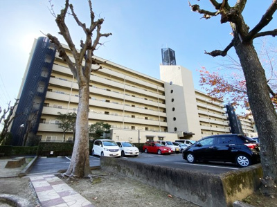 【駐輪場】 | ユニ宇治マンション3号館 | 【敷地内駐輪場】
※駐車場等の空き状況は都度要確認