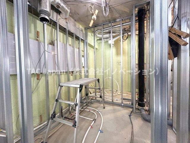 アリュージュ南千住の独立洗面台|【リノベーションしてお引渡し】
【工事中でも見学可能】
【類似の完成物件ご案内します】