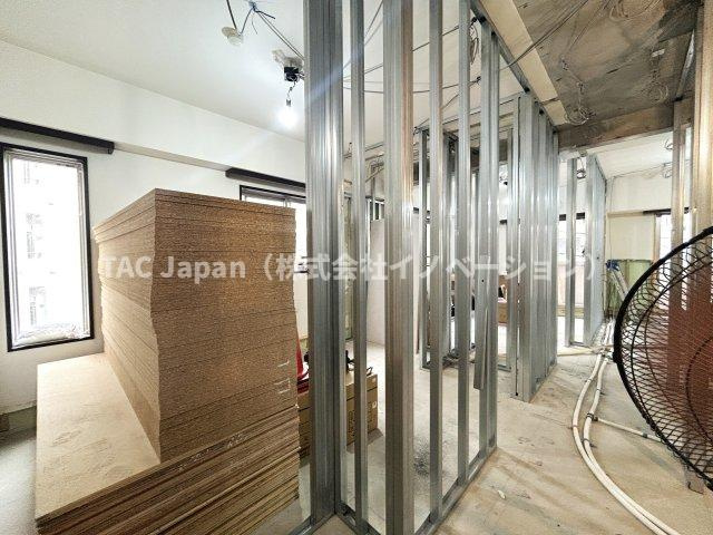 アリュージュ南千住の内装|【リノベーションしてお引渡し】
【工事中でも見学可能】
【類似の完成物件ご案内します】