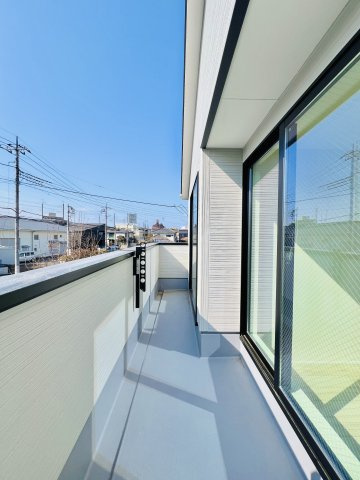 前橋朝日町2丁目のバルコニー|2部屋から行き来できる横長バルコニー♪