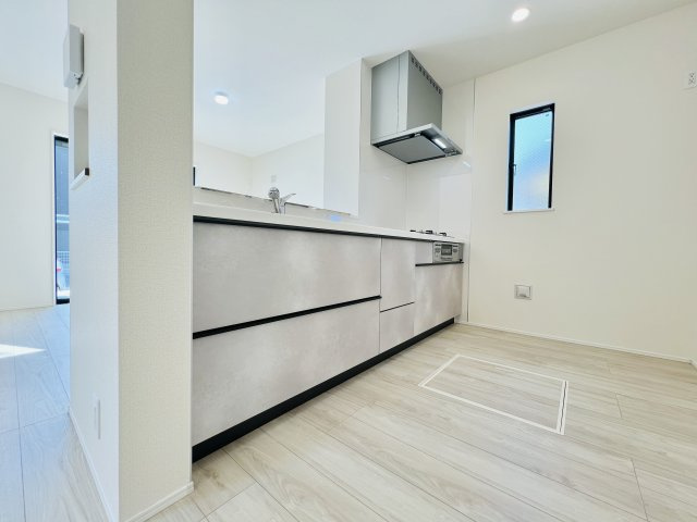 前橋朝日町2丁目のキッチン|作業スペースも広く、お料理も快適にできるキッチン♪