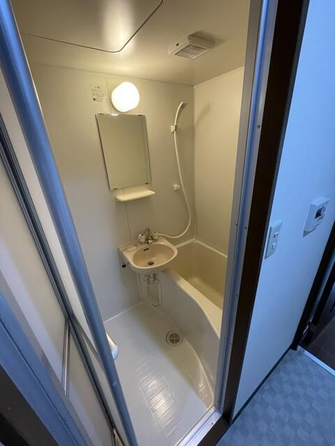 エクセル茗荷谷の浴室