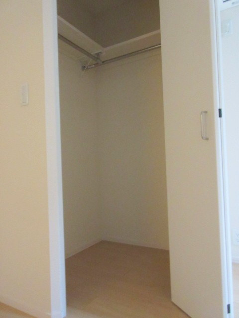 Ｍｏｎｔａｇｎｅの収納|ウォークインクローゼット