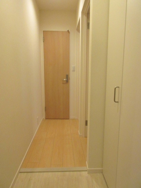 Ｍｏｎｔａｇｎｅの玄関|広々とした玄関スペース