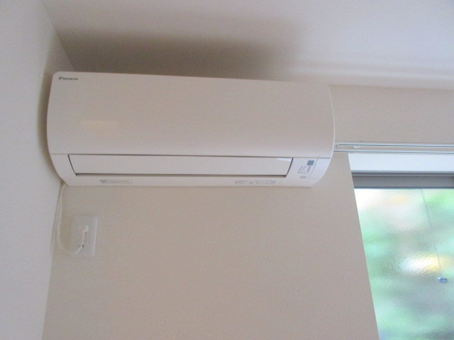 Ｍｏｎｔａｇｎｅの内装|あると便利なエアコン