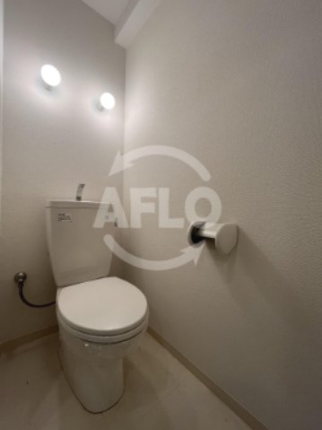 レキシントン・スクエア新町のトイレ|レキシントン・スクエア新町　　トイレ