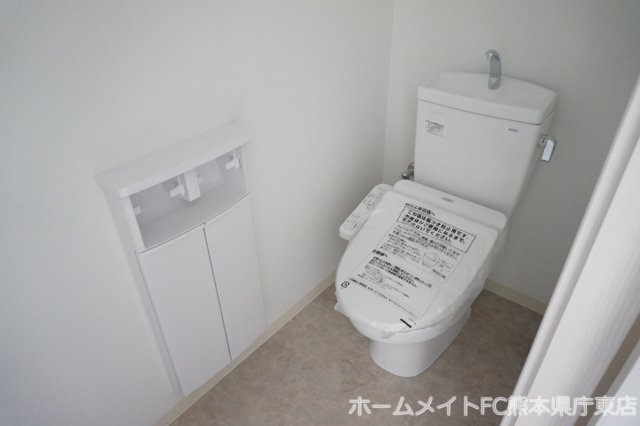 熊本市東区佐土原１丁目の賃貸マンションのトイレ
