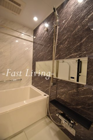 アルテシモレフィナの浴室