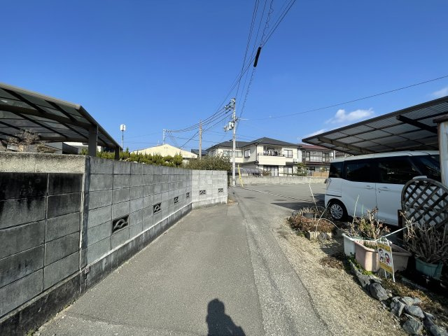 清住2丁目土地の周辺|東側前面道路です。