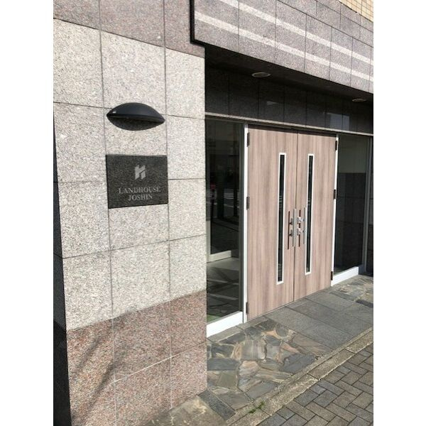 ランドハウス浄心　名古屋市賃貸　仲介手数料無料のエントランス