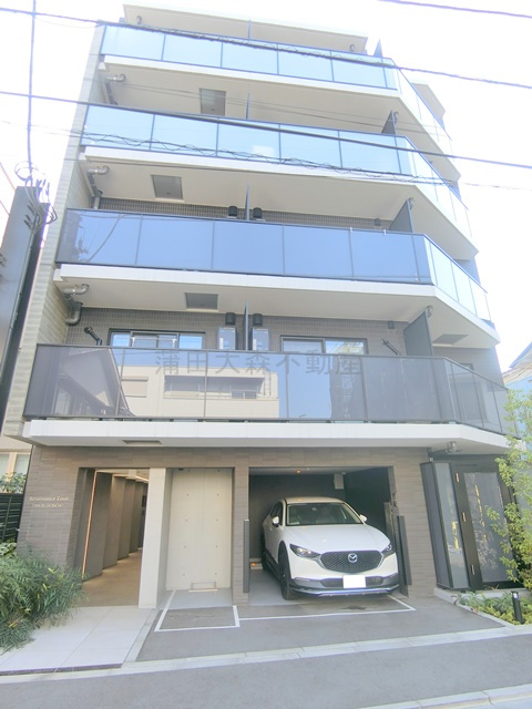 ルネサンスコート大森本町の外観|2023年2月築　RC鉄筋コンクリート造地上5階建て総戸数22戸インターネット無料
東京都大田区大森本町2丁目　京浜急行本線平和島駅近最寄り徒歩4分