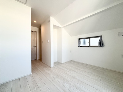 【洋室】 | ◆港北区綱島東1丁目中古住宅◆ | ◆住宅ローンのご相談や周辺環境のご案内も含め、ローンに詳しい、地元に詳しいスタッフがお出迎えさせていただきます。お気軽にご相談ください。