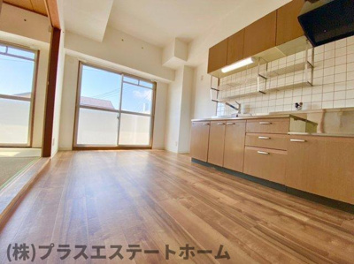 【居間・リビング】 | ミモザの館