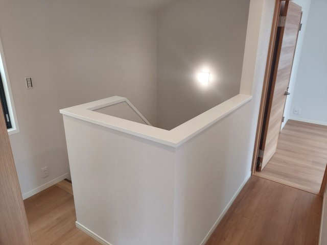 宝塚市山本南2丁目一戸建のその他|2階ホール