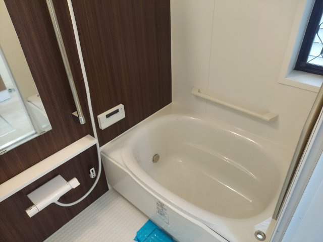 宝塚市山本南2丁目一戸建の浴室|浴室乾燥機付き