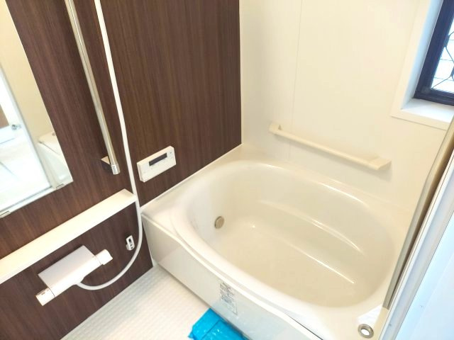 宝塚市山本南2丁目一戸建の浴室|浴室乾燥機付き