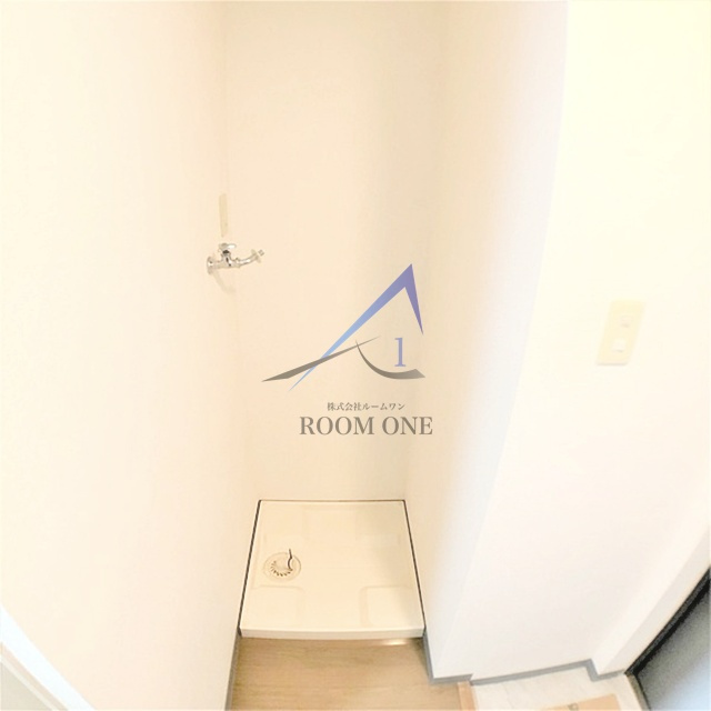 エムエーパレス日吉の設備|洗濯機置き場です。