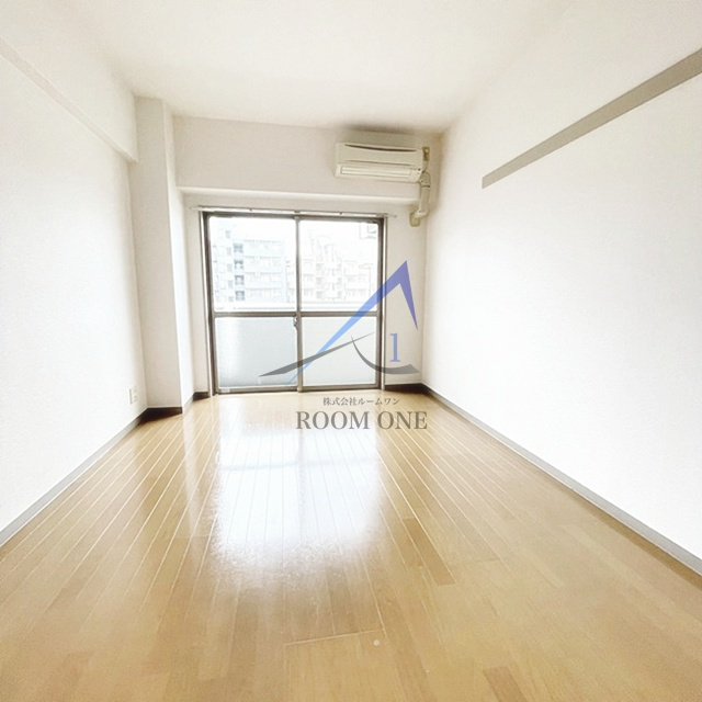 エムエーパレス日吉の居間・リビング|洋室のお部屋です。