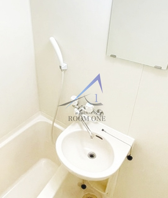 エムエーパレス日吉の洗面所|洗面台です。