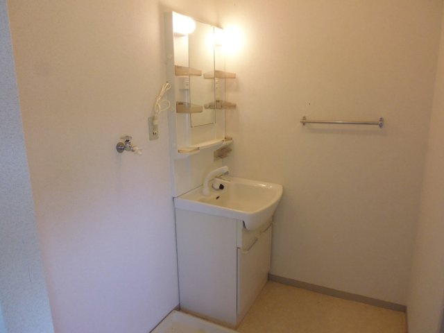 パークヒル　A棟の独立洗面台|※同タイプの部屋写真です