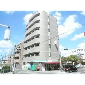 モンターニュ綾瀬の外観