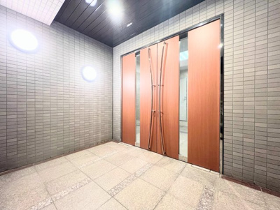 【その他共用部分】 | グレイスたまプラーザⅡ | ◆その邸が魅せる、気品・上質・重厚感・極細やかさ、そのすべては訪れた者に安らぎと品性を与える特別な空間です。ここに住むからこそ意味がある。すべての（始まり）をここから迎えます。