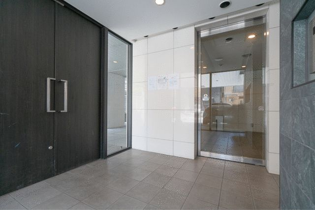 ＬＡ．ＸＥＢＥＣ東十条のエントランス