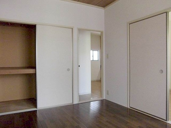 ファミールハイツの内装