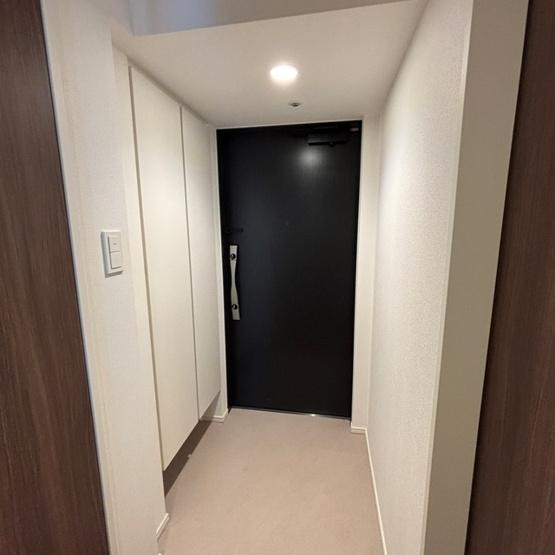 【玄関】 | パークアクシス品川天王洲アイル | ※写真は同タイプ住戸です。