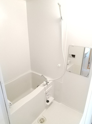 【浴室】 | Le Monde