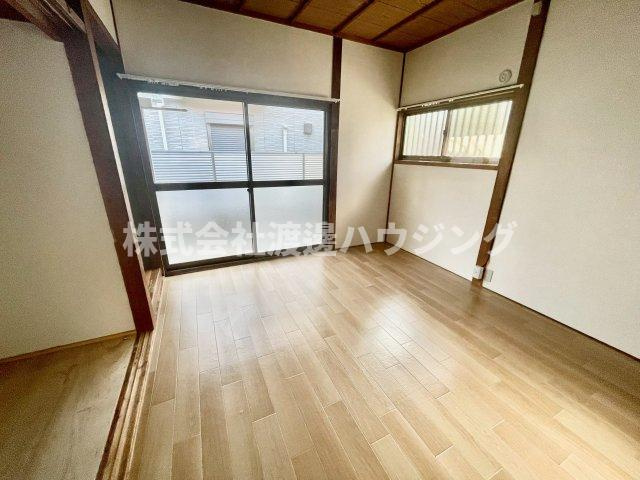 市役所側貸家の寝室