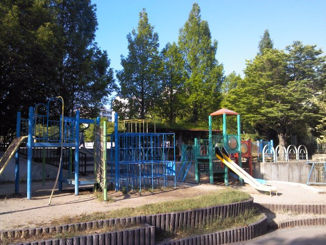 高槻市大和１丁目新築一戸建（1号地）の周辺|上の池公園（徒歩約14分）