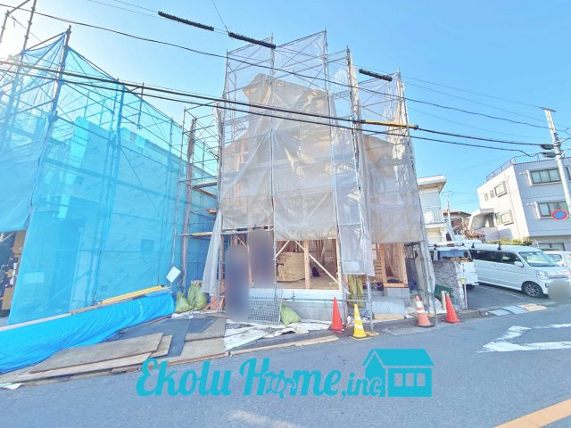 昭島市松原町2期　全2棟　1号棟の前面道路含む現地写真