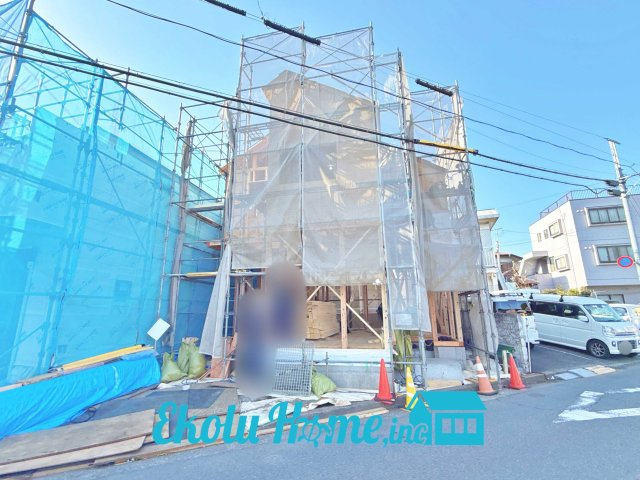 昭島市松原町2期　全2棟　1号棟の前面道路含む現地写真