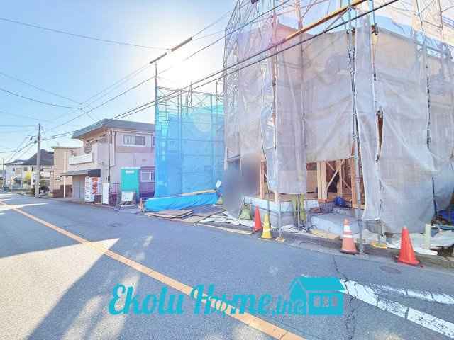 昭島市松原町2期　全2棟　1号棟の前面道路含む現地写真