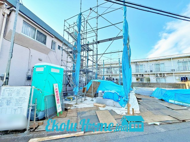 昭島市松原町2期　全2棟　2号棟の外観