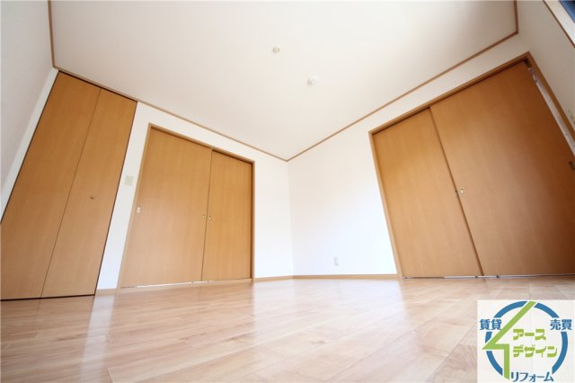 ハートフルハイツの洋室